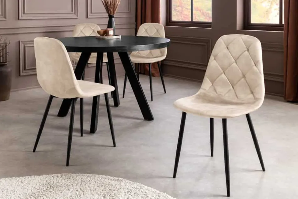 Stilvolles 2er-Set Stühle GLAMM champagner beige Samt schwarze Metallbeine