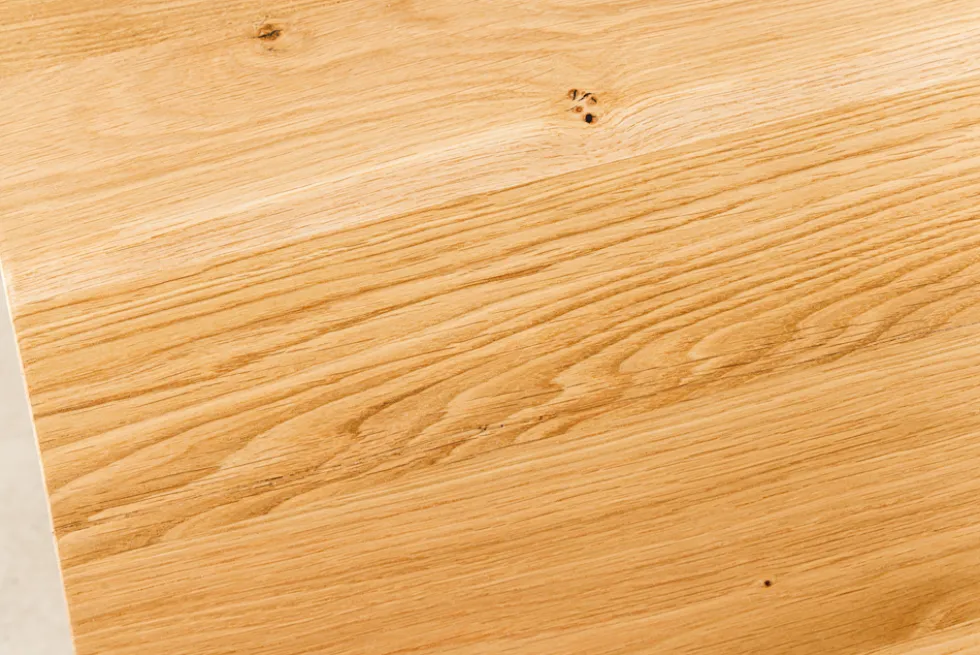 Verlängerbarer Esstisch WILD OAK 160-260cm natur Wildeiche Schweizer Kante X-Gestell